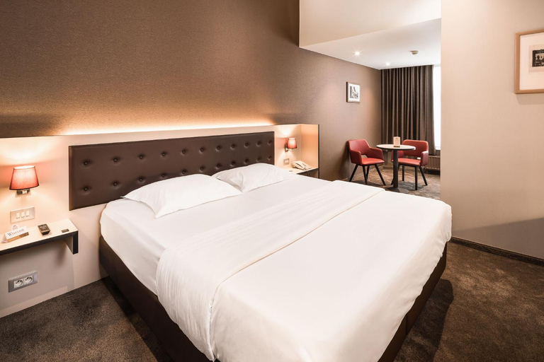 Bedroom 3, Hotel Navarra, West-Vlaanderen