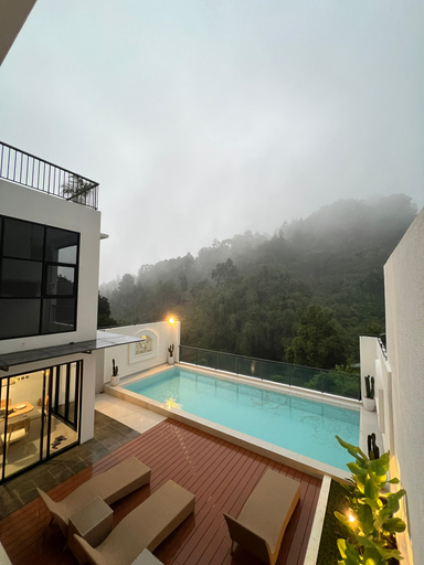 Sport & Beauty 2, Casa de Valley, Bandung