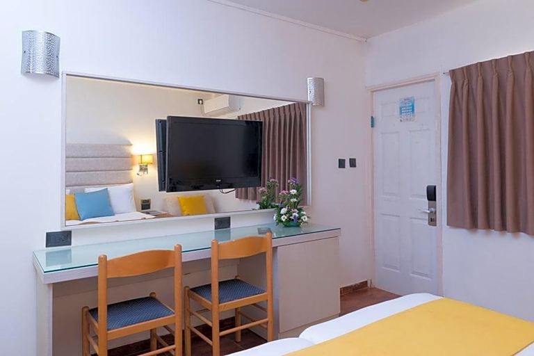 Bedroom 4, Americana Eilat Hotel, Aqaba