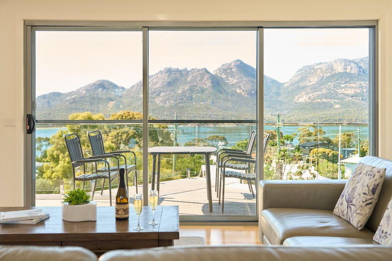 Others 5, Deja Blue 1 - Freycinet, Glamorgan-Spring Bay