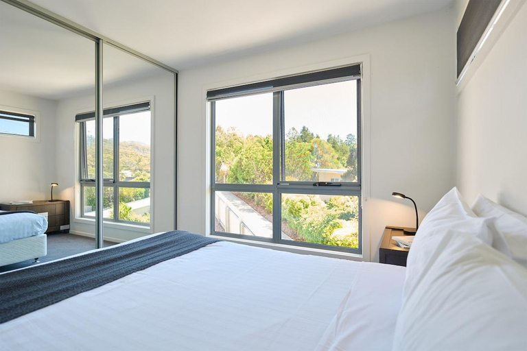 Bedroom 2, Deja Blue 1 - Freycinet, Glamorgan-Spring Bay
