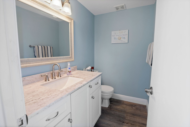 Bathroom 2, Oceanside Village C1, Volusia