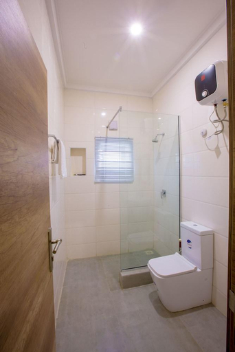 Bathroom, Ivana Suites, AbujaMun
