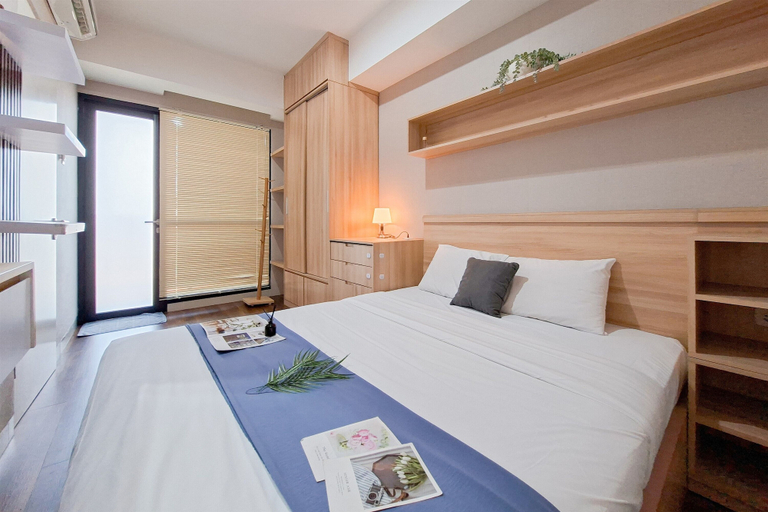 Room 2, Modern Neutral 2Br At The Ayoma Apartment, Tangerang Selatan