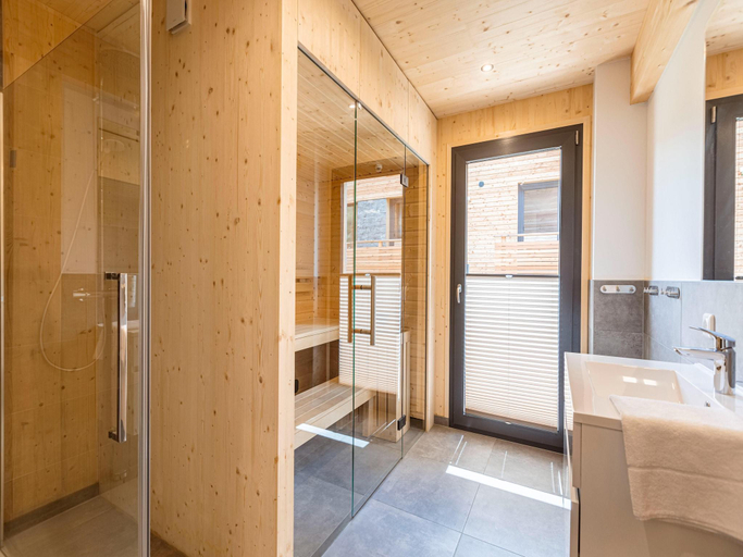 Bathroom 3, Chalet near Kreischberg Ski Lift Spa No Deposit, Murau