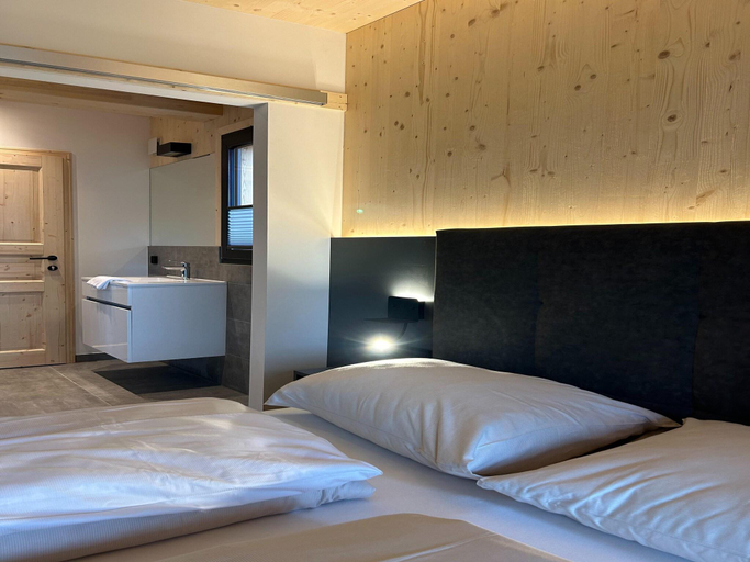 Bedroom 2, Inviting chalet with sauna, Murau