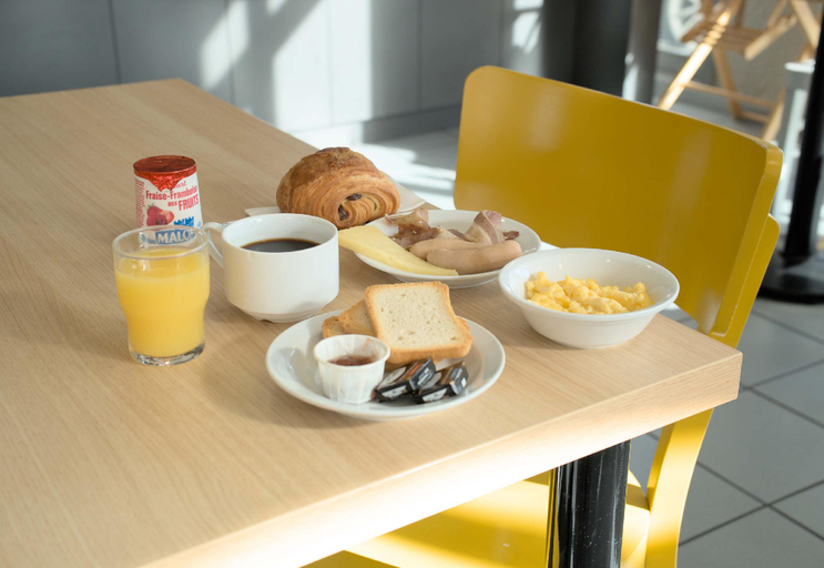 Food & Drinks 5, B&B HOTEL Dreux Centre, Eure-et-Loir