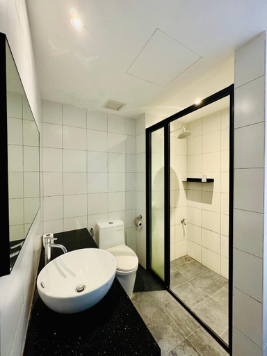 Bathroom 5, Chamber Klcc Suites Kuala Lumpur, Kuala Lumpur