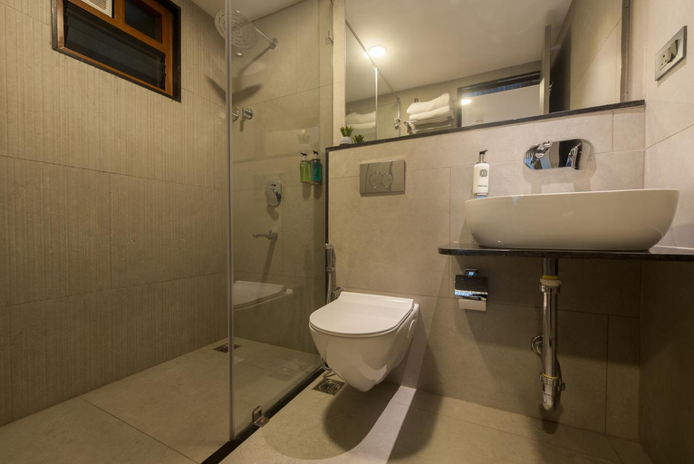 Bathroom 4, Sharda Residency, Dakshina Kannada