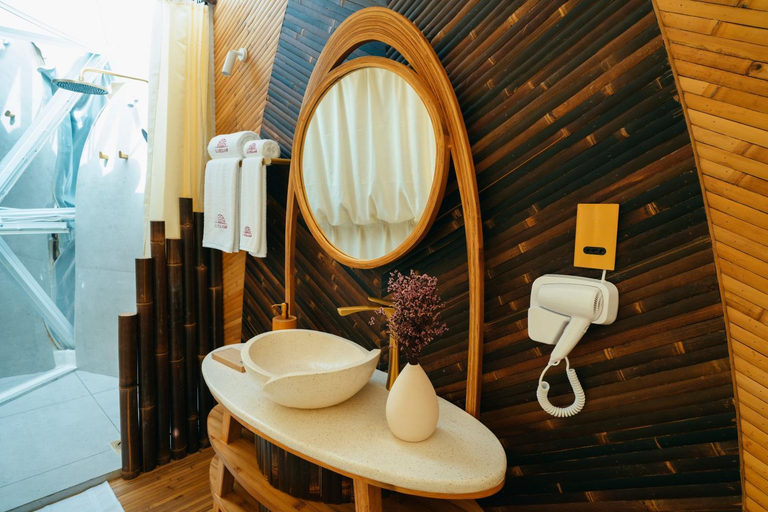 Bathroom 3, LUXEGLAMP, Umm Al Quwain