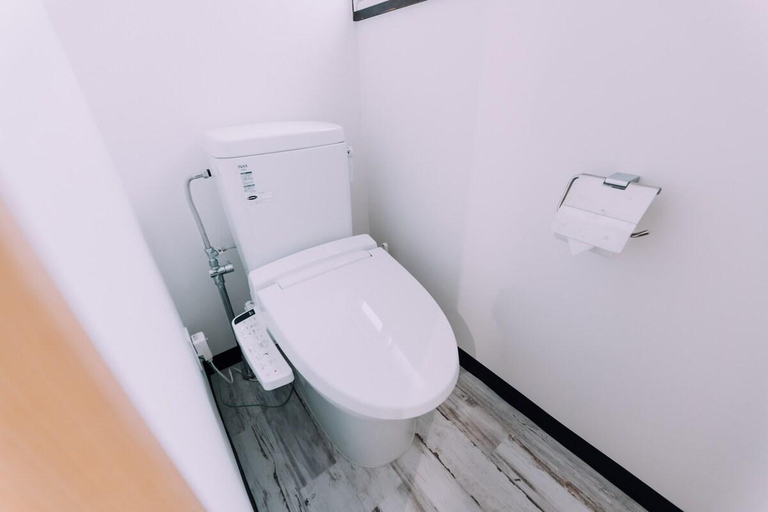 3, Yuzawa Onsen Lodge House B, Minamiuonuma