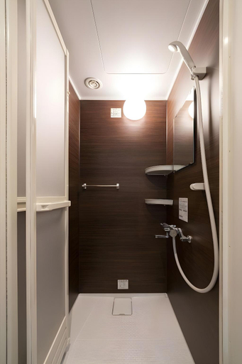 Bathroom 4, Capsule Hotel Jgarden Shin-Osaka, Osaka