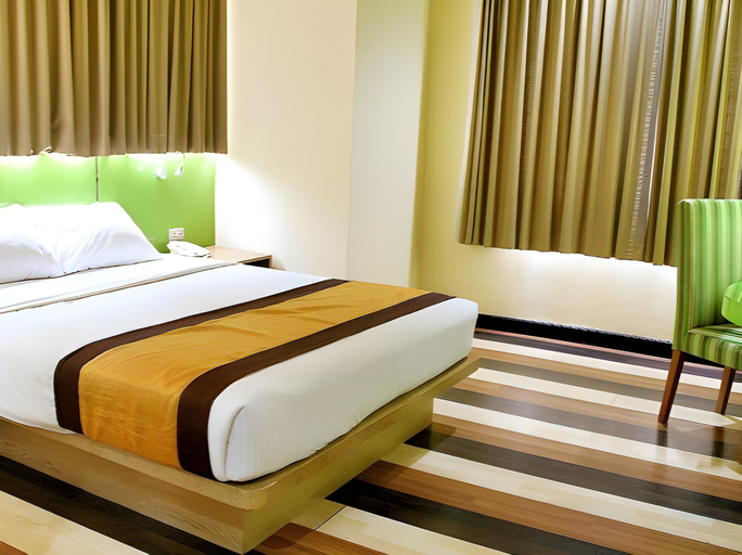 bedroom 11