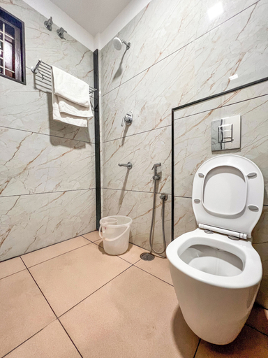 Bathroom shower, Shri Amman Residency, Tiruppur