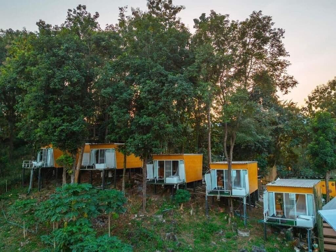 Others 4, Camp Ta Torn Yon, San Kamphaeng