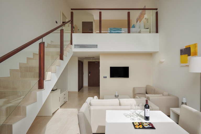 Room 5, Melia Laguna Beach Resort - Adults Only