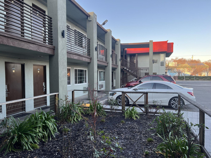 Others 2, Days Inn by Wyndham Chico, Butte