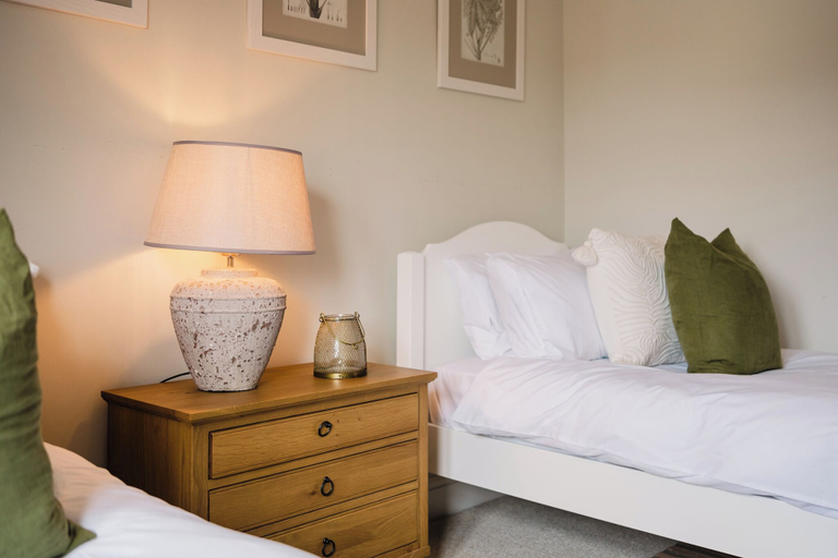 Room 4, Beautiful 3 BD Home in Chipping Norton, Oxfordshire