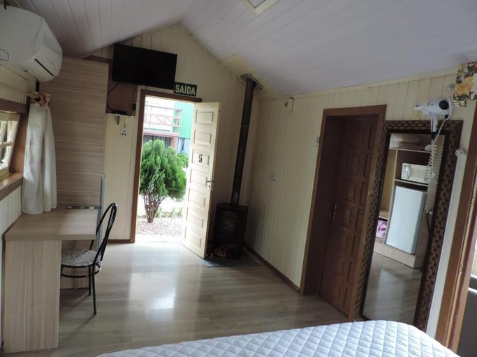 Room 5, Cabanas Costaneira, Cambará do Sul