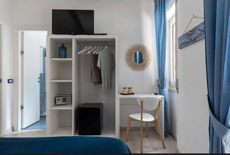 Room 3, Sapore di Mare nel Blu, Latina