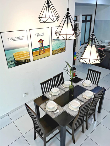 Others 4, Bukit Indah 12pax Aeon Lego Wi-fi Netflix BySTAY, Johor Bahru