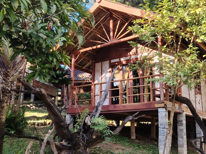 Exterior & Views 1, Nirvana Archipel Resort, Vangvieng