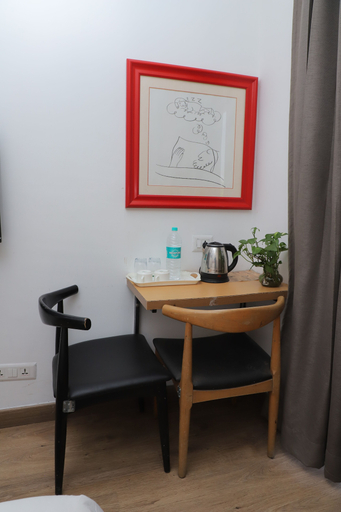 Room 3, FORTUNE AZALEA, Gurgaon