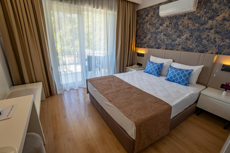 Bedroom 3, Armas Garden Hotel, Kemer