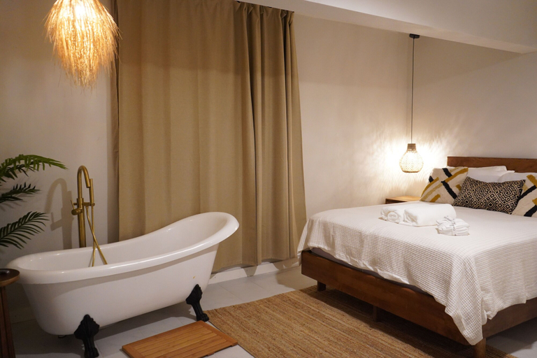 Room 3, Couples Suites at Ocean Park Beach Club