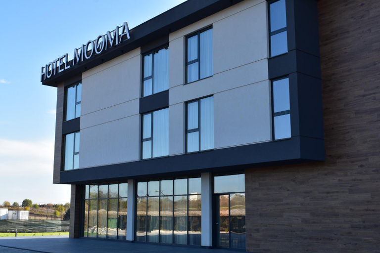 Exterior view 2, Hotel Mooma