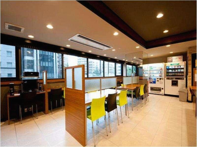 Food & Drinks 4, Super Hotel Kobe, Kobe
