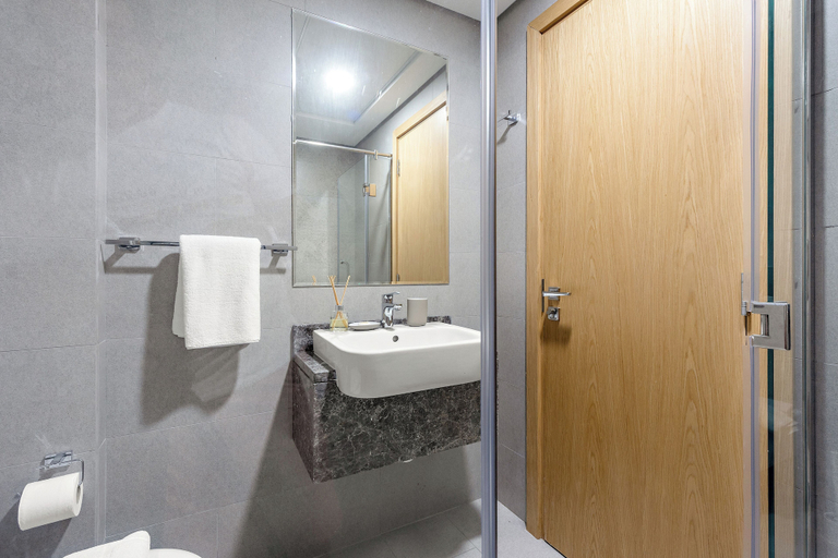 Bathroom 4, Silkhaus Radiant Viewz 1, Abu Dhabi City