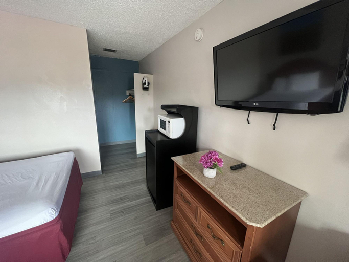 Others 3, Days Inn by Wyndham Chico, Butte