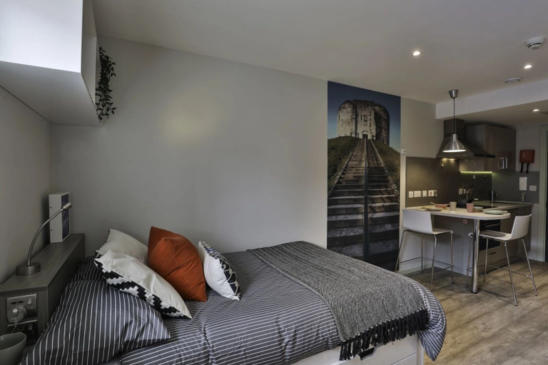 Room 2, Student Only Samuel Tuke, York