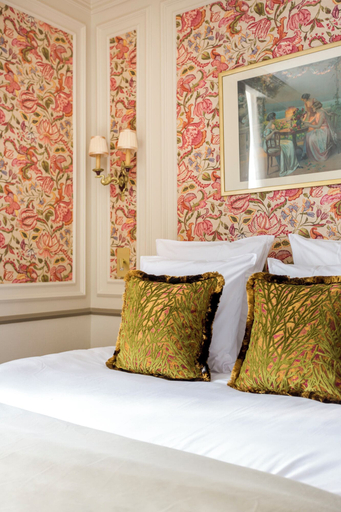 Room 4, Merveil Signature Suite - Alfred, Paris