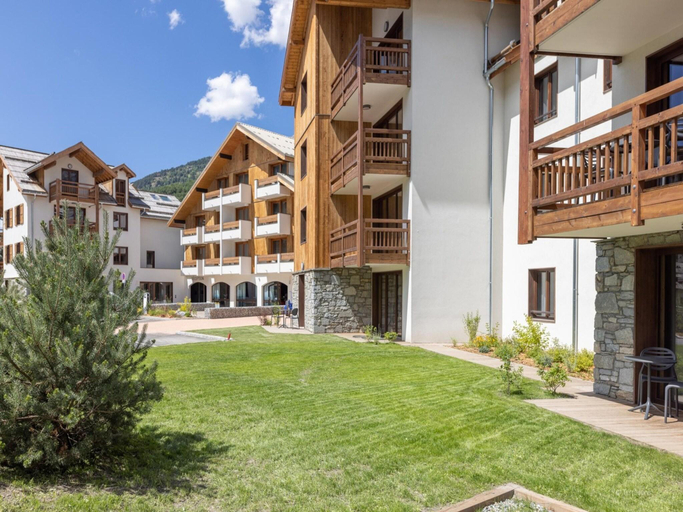 4, Apartment in Chantemerle near Serre-Chevalier, Hautes-Alpes