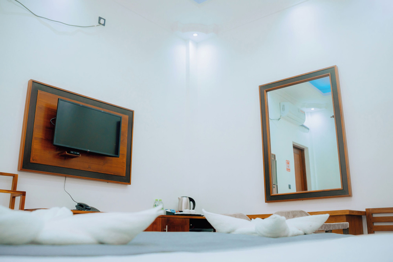 Room 2, kings town hotel, N. Palatha Central