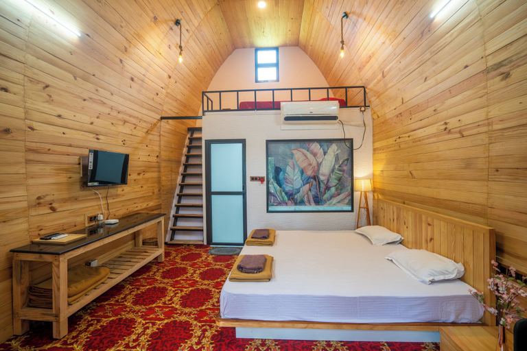 Room 2, Royal Karjat Camp, Raigarh