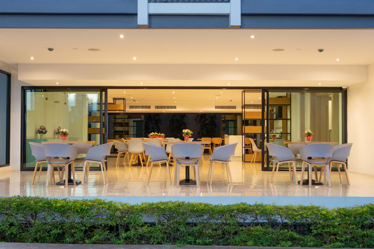 Restaurant 4, Fourium Pattaya Hotel and Serviced Residence, Pattaya