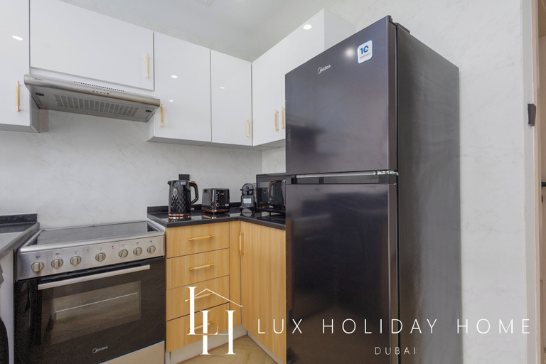 Private kitchen 5, LUX The Marina View Suite 3, Dubai