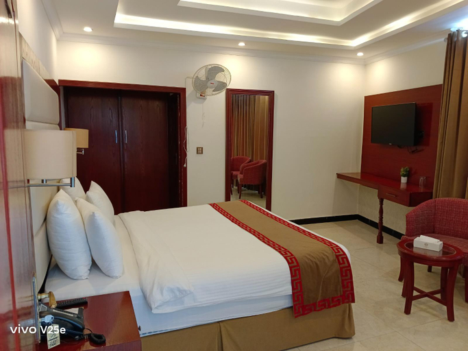 Bedroom 2, Faletti's Grand Hotel Murree, Rawalpindi