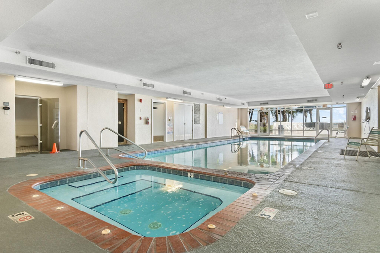 Pool 2, Regency Isle 1009, Escambia