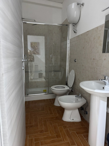 Room 2, B e b helena, Napoli