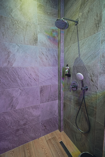 Bathroom 3, Lumeris lakeview Suites and SPA, Durrësit