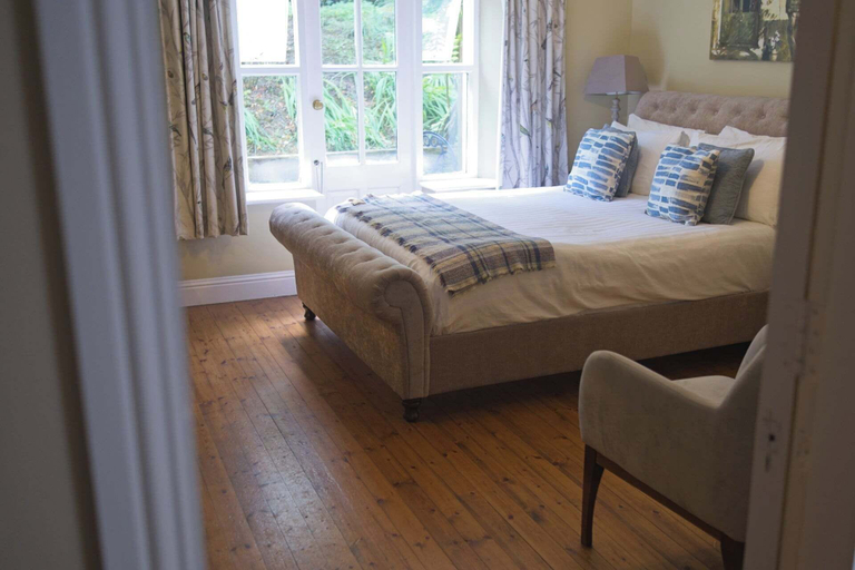 Room 5, Raheen House Hotel