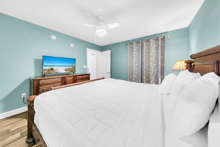 Bedroom 3, Tidewater, Bay