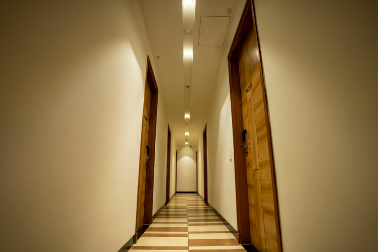 Public Area 2, Celebrant Hotel, Varanasi