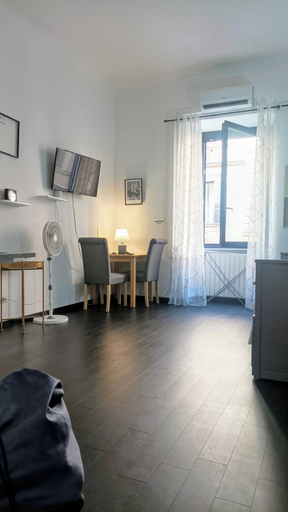 Room 2, Little Appartment, Roma