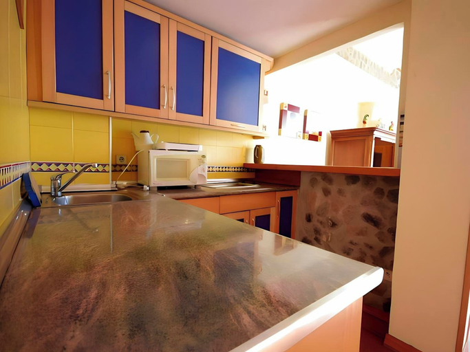 Private kitchen 2, Apartamento a solos pasos del Telesilla, Granada