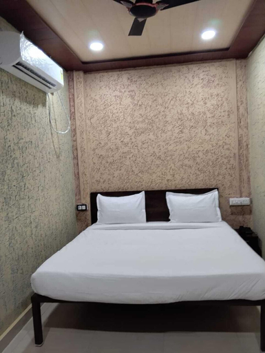 Room 5, Vishnu Inn, Rewa